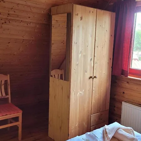 Fuer 4 Personen Ca 60 M In Klink-sembzin, Mecklenburg-vorpommern Mecklenburgische Seenplatte Hébergement de vacances